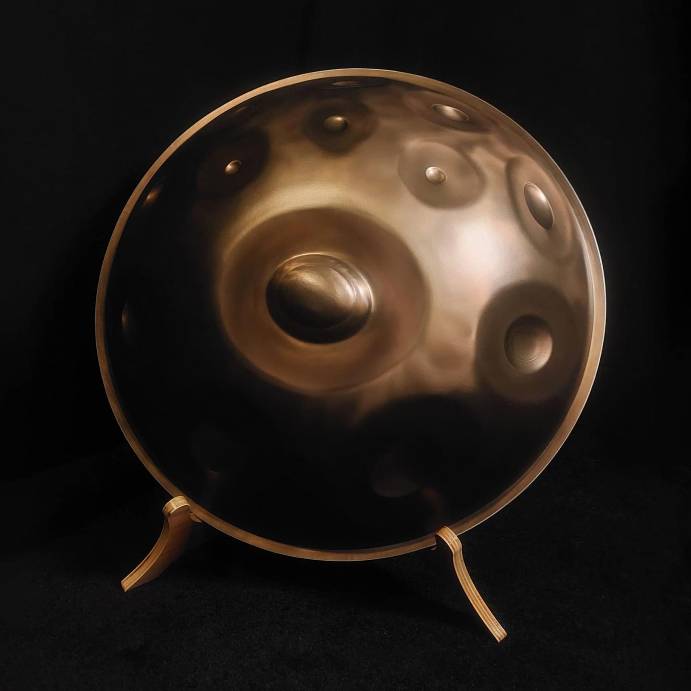Sound-Sculpture Handpan stand (exhibitor)